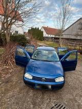 Volkswagen Gut erhaltener GOLF IV - Volkswagen Golf aus 2001: Iv