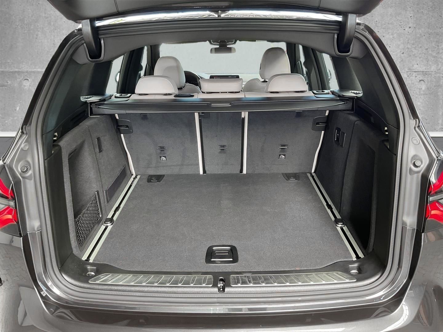 BMW X3 XDRIVE30I Sportpaket Navi Leder Digitales Coc foto 17
