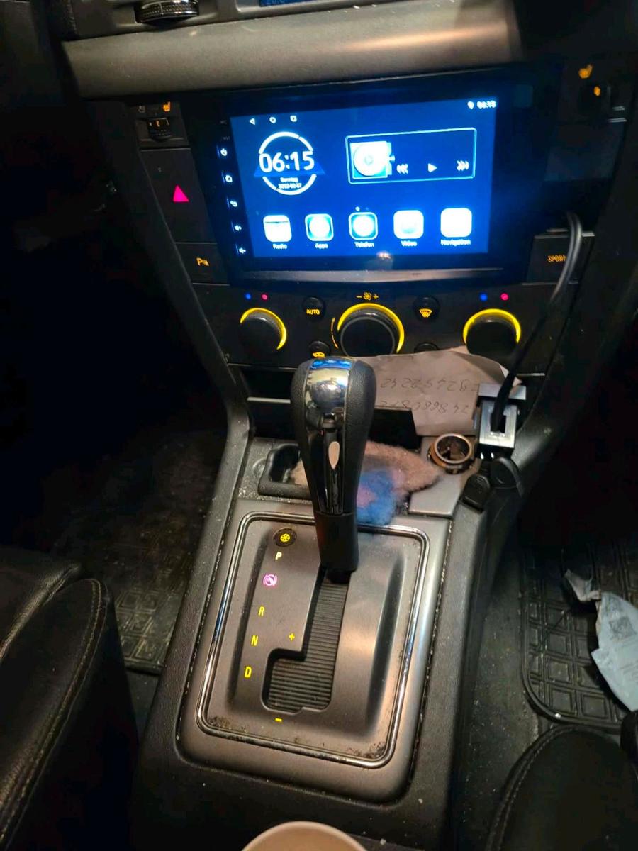Opel Vectra 2006 — engine 184 HP (135kW)