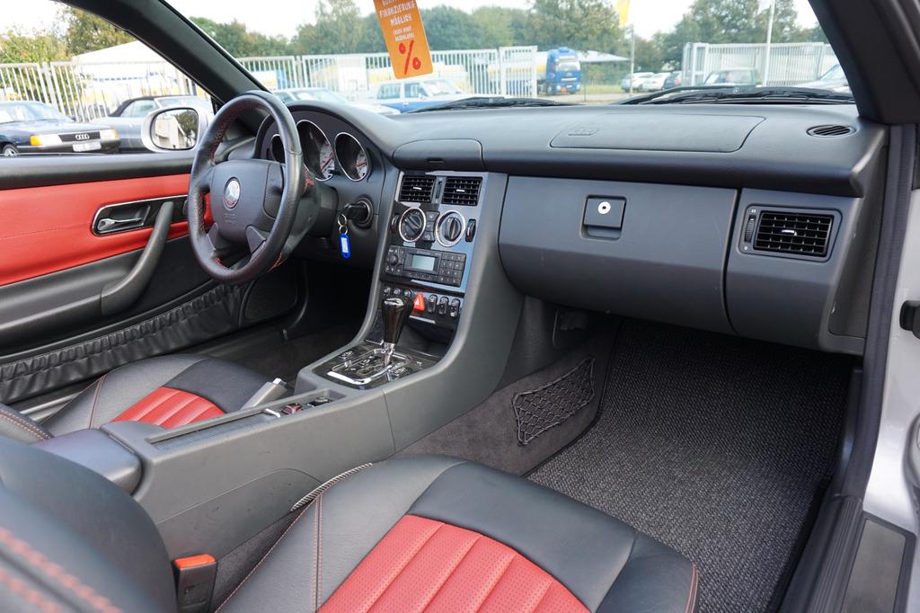 Mercedes-Benz SLK 32 AMG