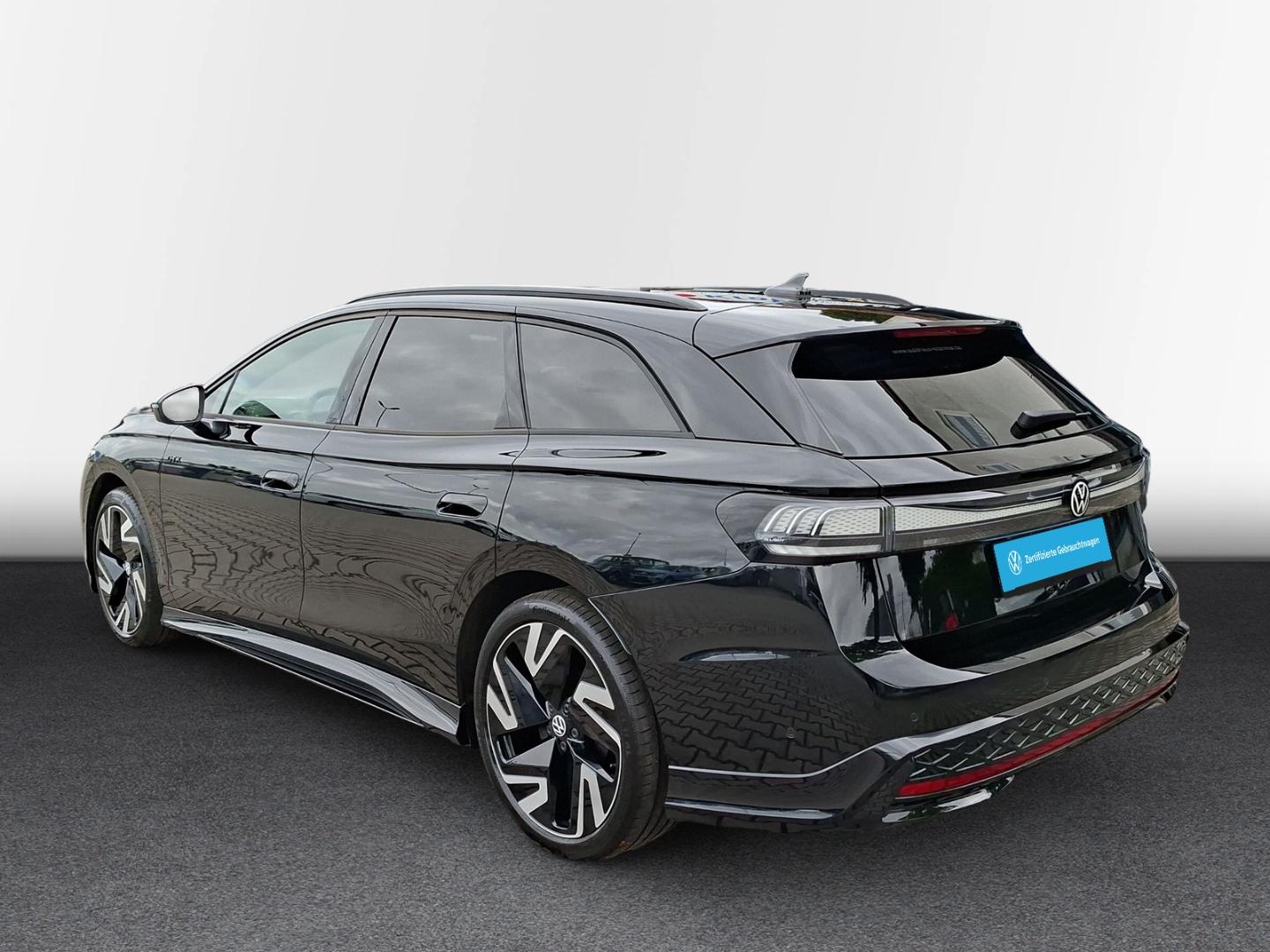 Volkswagen ID.7 Tourer GTX 4Motion *AHK*NAVI*KAMERA*PANO*DC