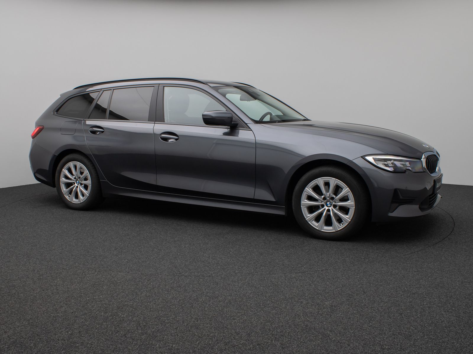 Fahrzeugabbildung BMW 320d DAB HiFi PDC Fernlichtassist Komfort Alarm