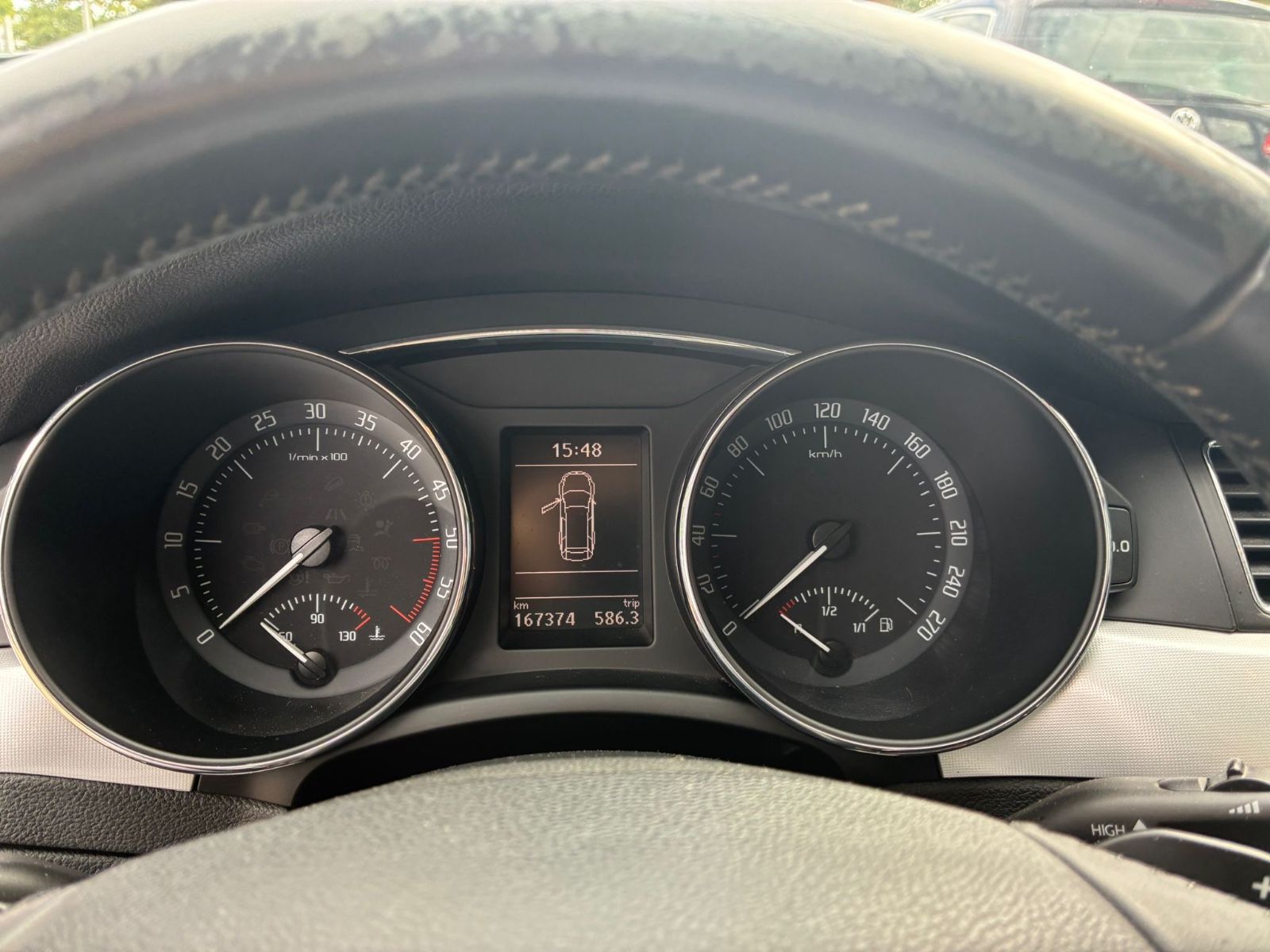SKODA Superb Superb 2.0 TDI Elegance 4x4*DSG*Pano*Xenon*, Ansicht 16