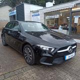 Mercedes-Benz A 160+NAVI+LED+PDC+SHZ+ALU+SPORTSITZE+AHK+TOP - Mercedes-Benz A 160 in Aachen