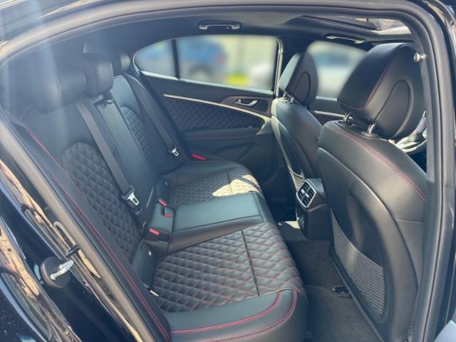 Genesis G70 Shooting Brake 2.0T RWD Sport Sportpaket Nav