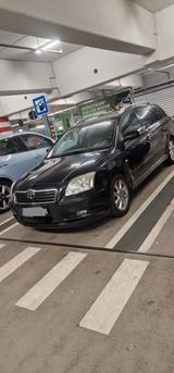 Toyota Avensis T25 2.2 D-4D - Toyota Avensis in Leipzig