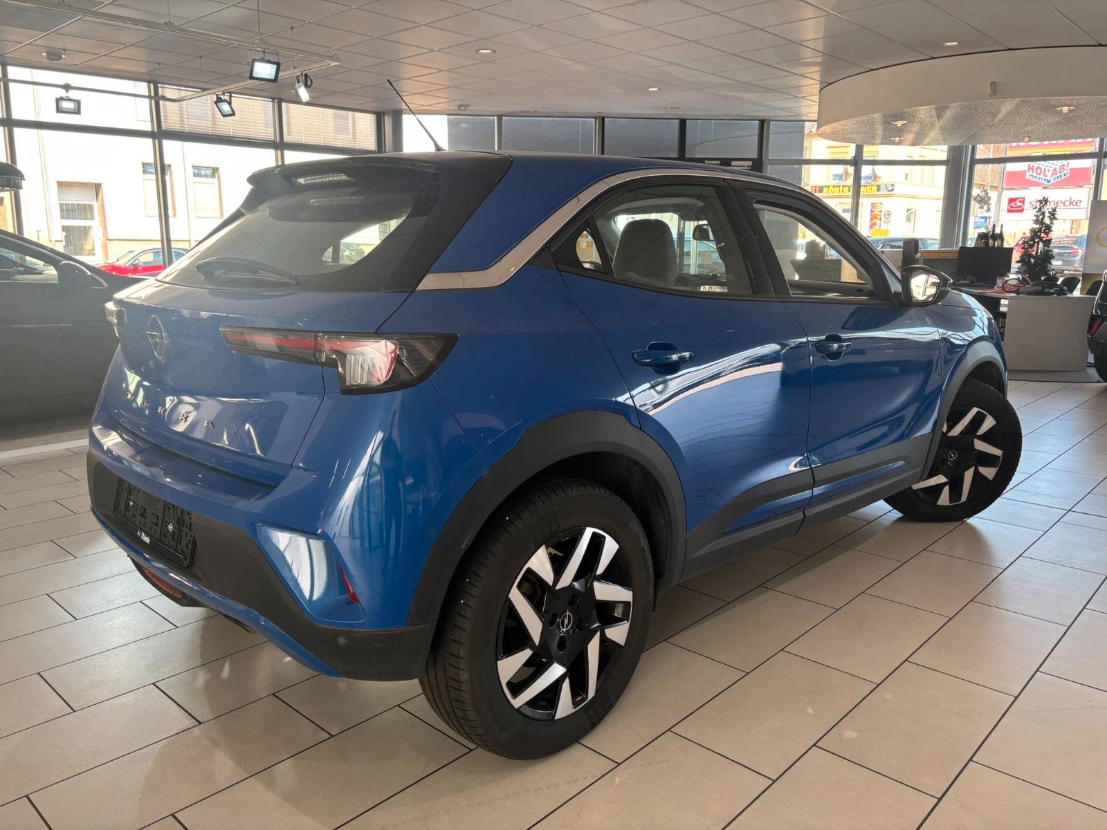 Fahrzeugabbildung Opel Mokka ELEGANCE 1.2T NAVI/LED/KAMERA/SPORT/SH/DAB