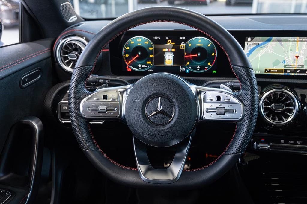 Mercedes-Benz CLA 220 Shooting Brake