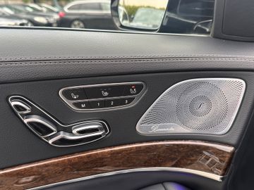 Mercedes S 560 - 8