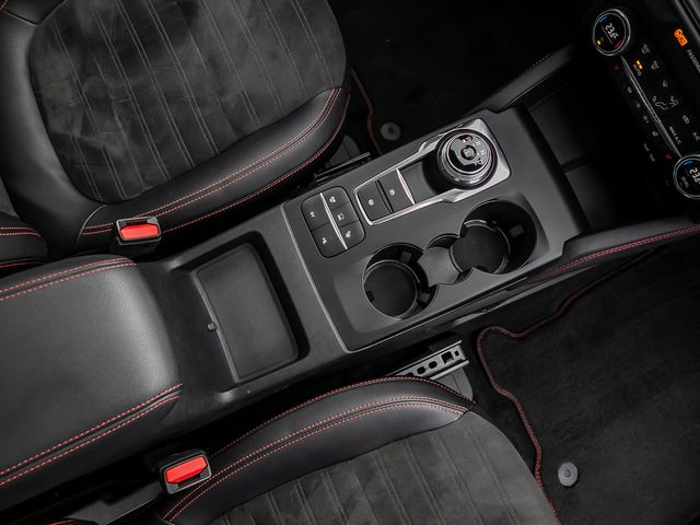 Ford Kuga ST-Line X HUD AHK klappbar Panodach Navi