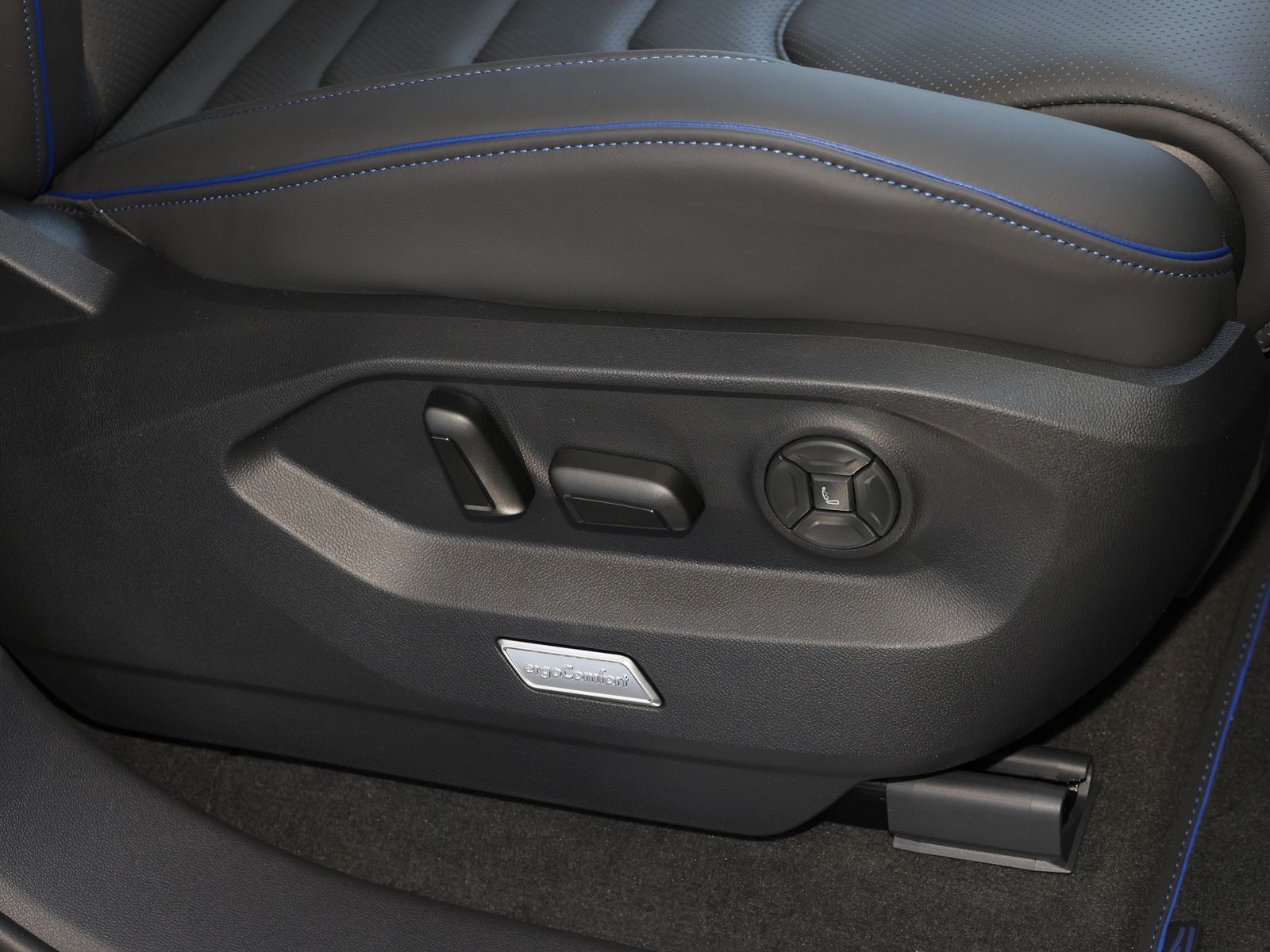 Volkswagen Touareg - Bild 11