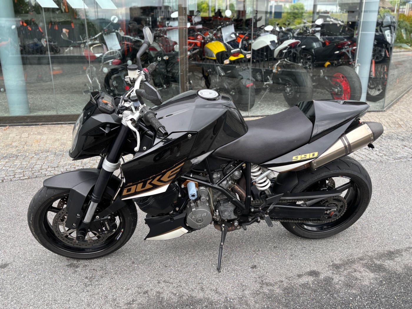 Fahrzeugabbildung KTM 990 Super Duke