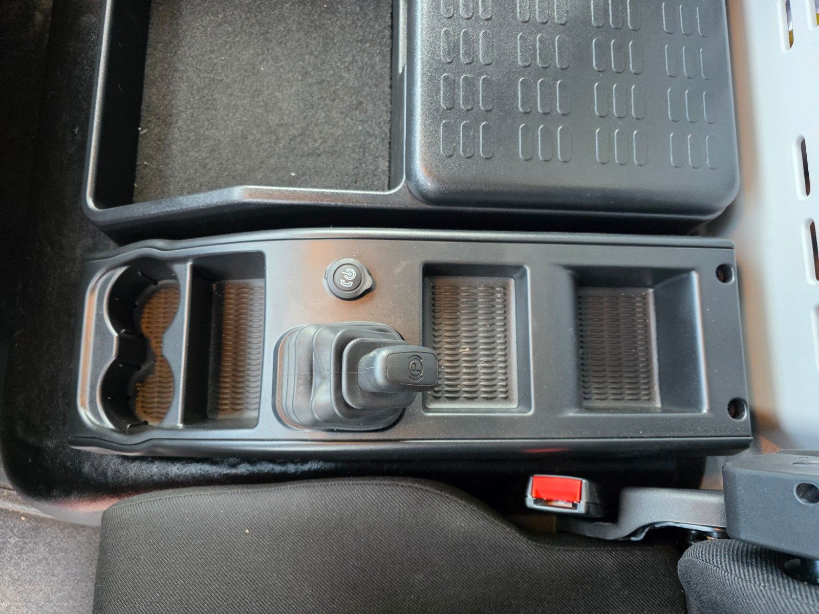 Fahrzeugabbildung Iveco Eurocargo ML75E19/P LBW 1.000kg Kamera Spoiler