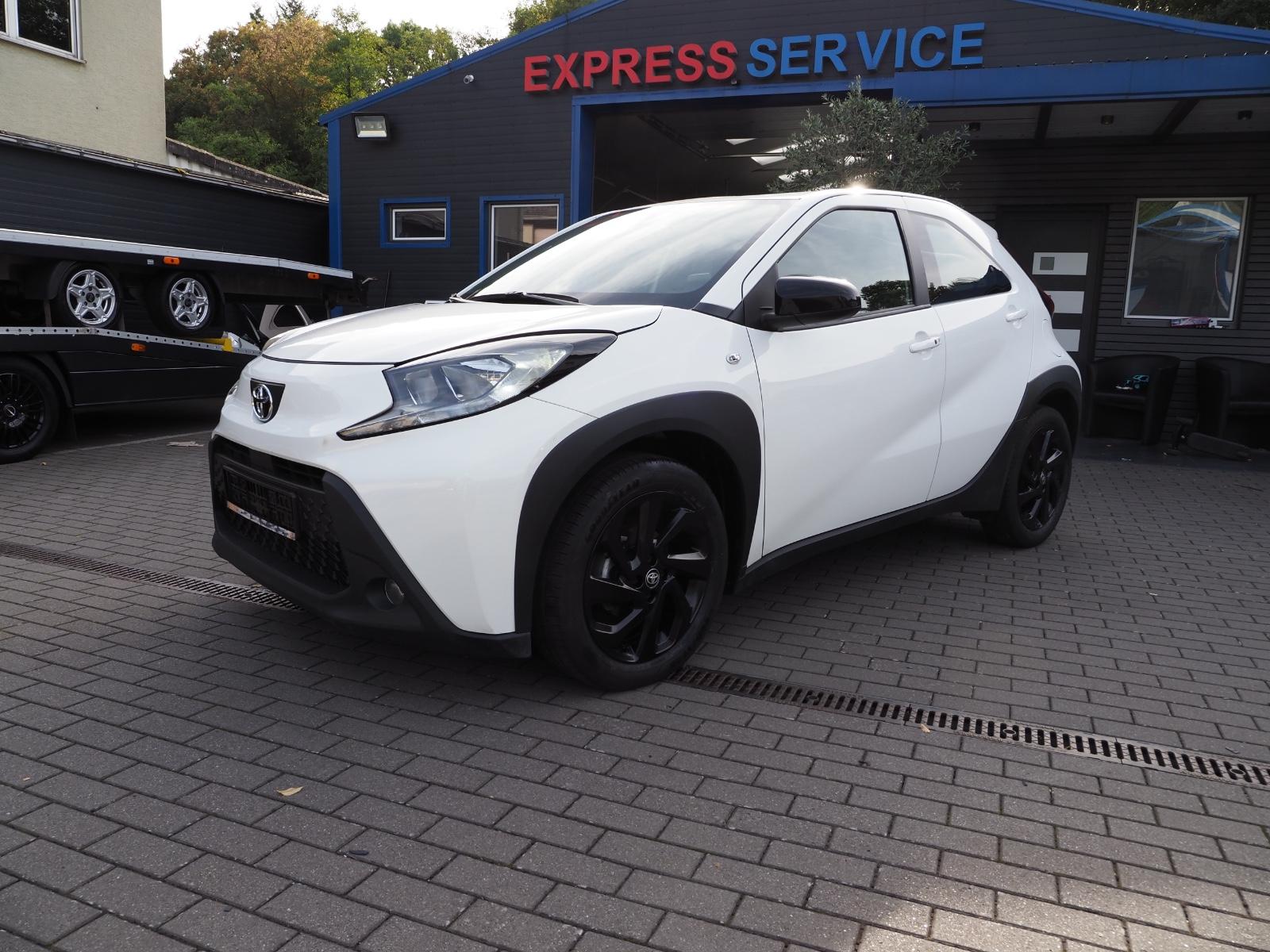 Toyota Aygo X Business Edition AUTOMATIK