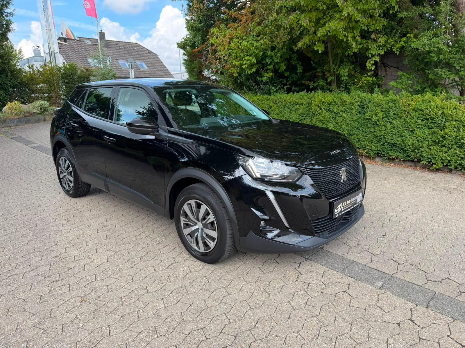 Peugeot 2008 Active*KLIMA*SHZ*NAV*KAM*