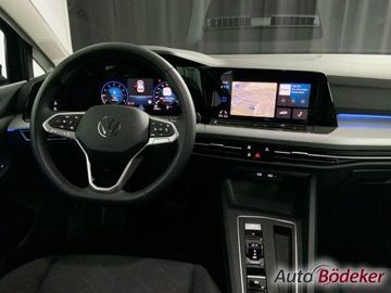 Volkswagen Golf 1.5 eTSI DSG Life Garantie b. 27.2.29  LED