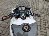 Ducati Panigale V4S Track-ready (viele Rennteile) - DUCATI PANIGALE V4 R