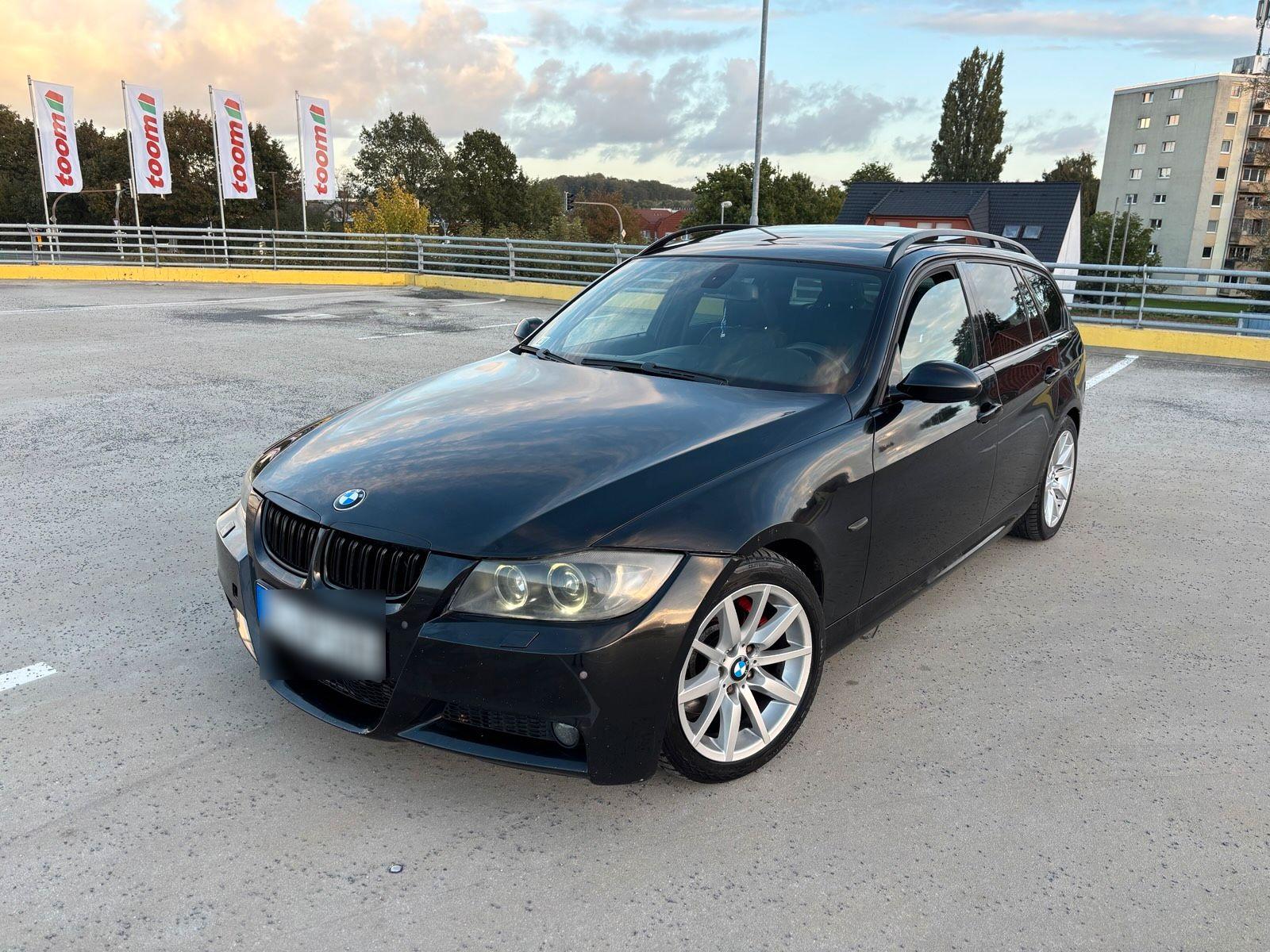 BMW 330