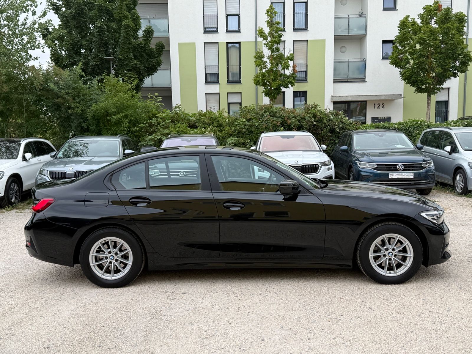BMW 320d Lim Advantage Aut LED Navi 1.Hand foto 7