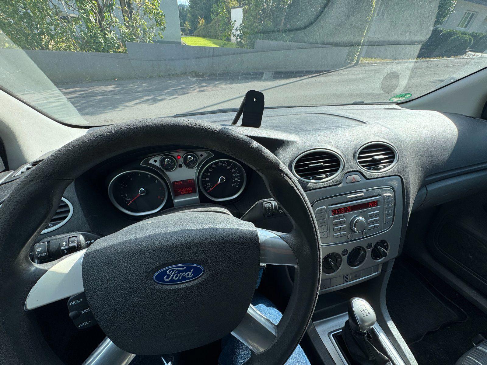 Ford Focus 2009 — photo 7