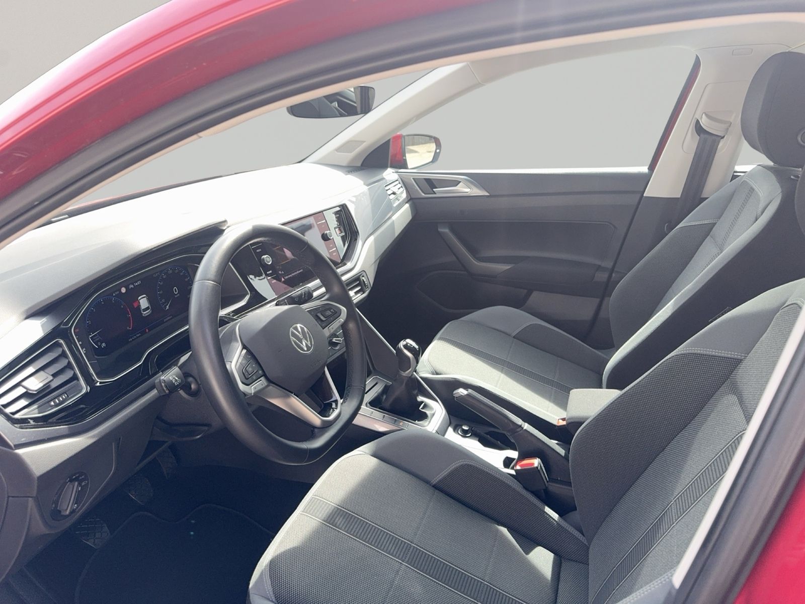 Polo 1.0 TSI Style, Navi, Panorama, 16" Alu Pale