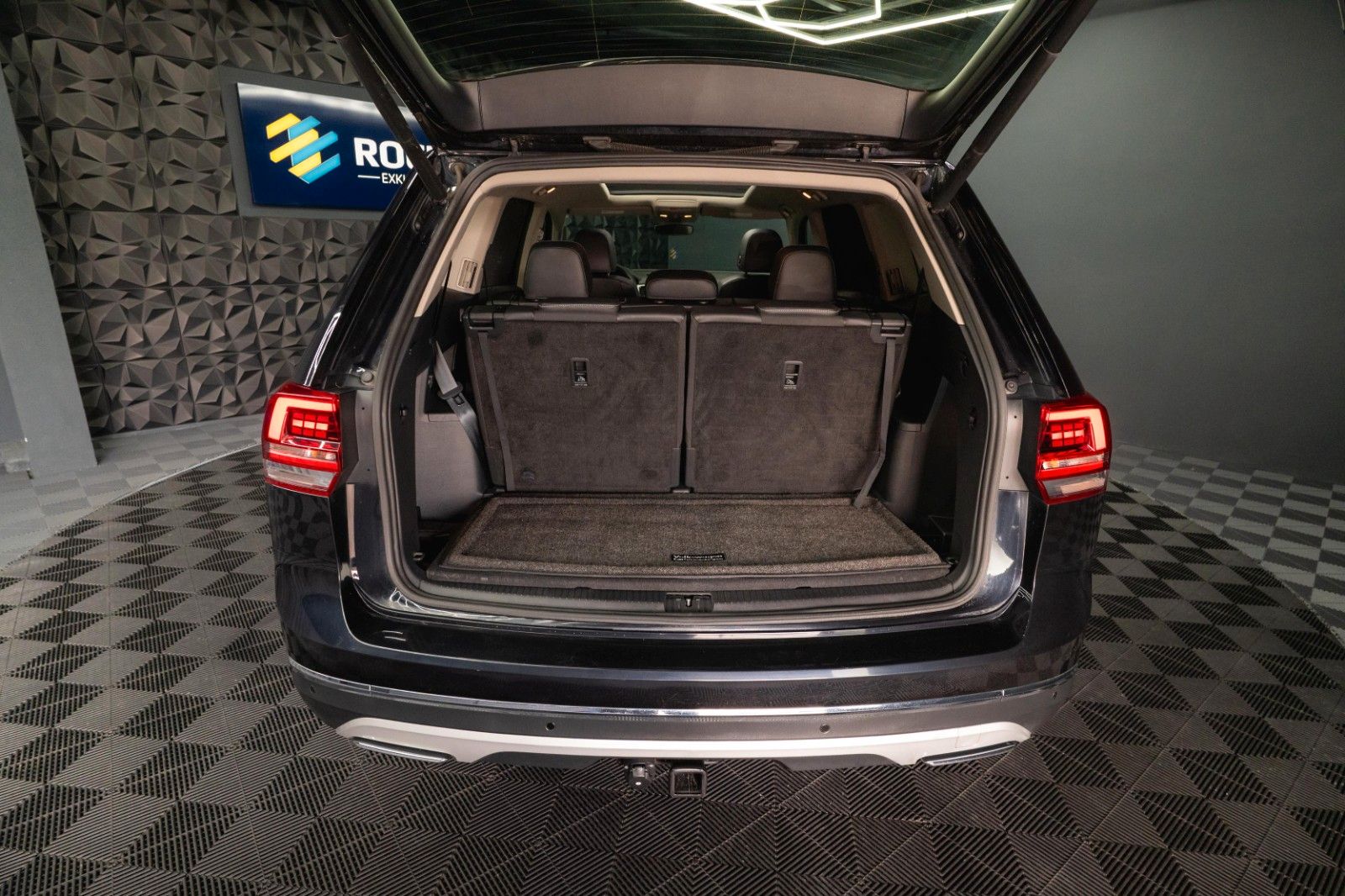Fahrzeugabbildung Volkswagen ATLAS 3.6 4x4 SEL PREMIUM *7 Sitze*Pano*ACC*LED*