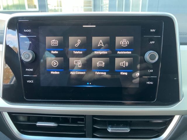 T-Roc 1,5 TSI Move KLIMA LED NAVI ALU