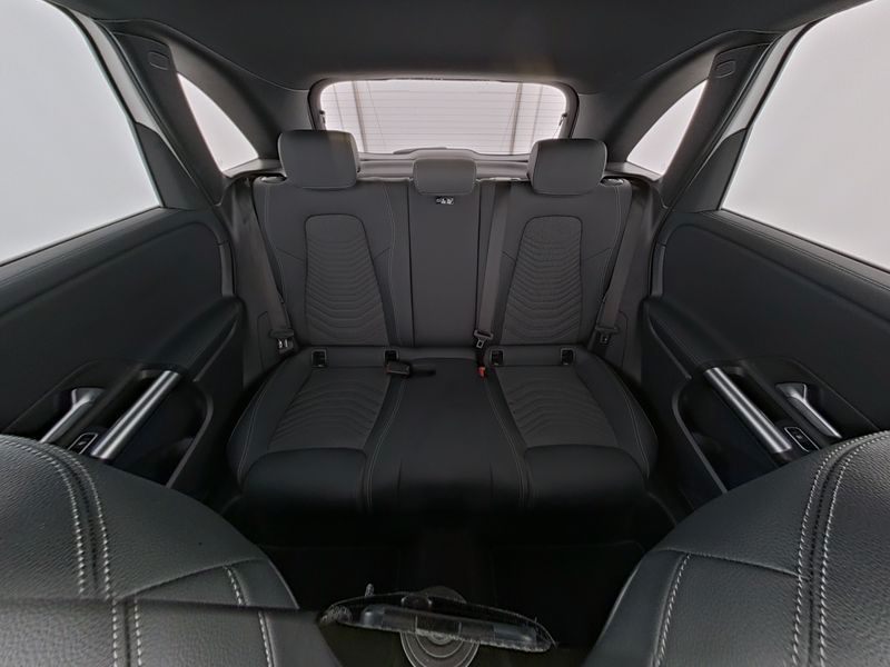 Fahrzeugabbildung Mercedes-Benz B 200 PROGRESSIVE+AHK+PANO+STNDHZ+NIGHT+LHZG+LED