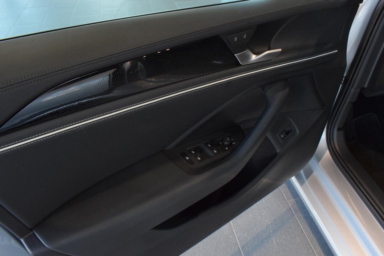 Volkswagen Passat Variant - Bild 9