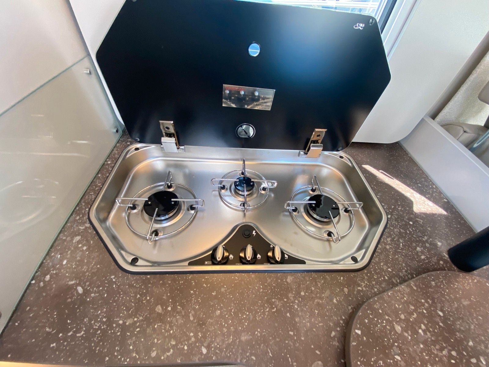 Fahrzeugabbildung Bürstner Lyseo B66 690 TD *Automatik*Hubbett*Sat*Markise