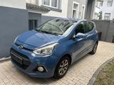 Hyundai i10 Style - Hyundai i10: Blau