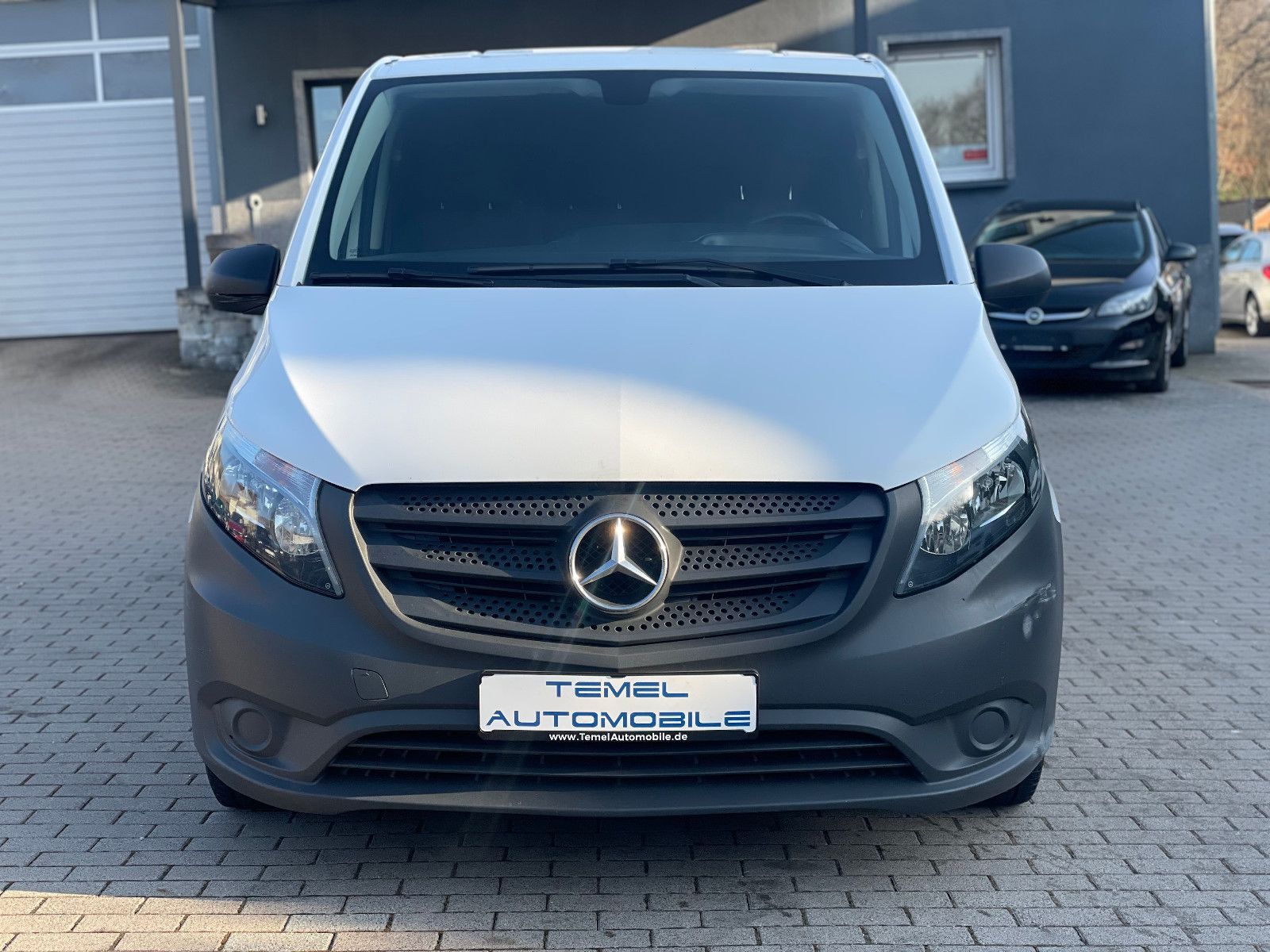 MERCEDES-BENZ Vito, 2018, Diesel, 136 PS