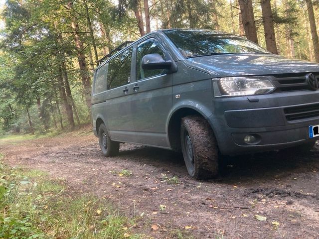 Volkswagen T5 Transporter