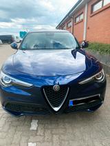 Alfa Romeo Stelvio 2.0 Turbo 16V 206kW Super AT8-Q4 Super - Alfa Romeo: Blau