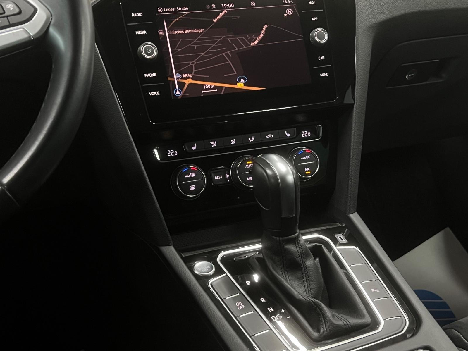 Volkswagen Passat 2.0 TDI Matrix-LED ACC AHK Kamera Navi