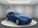 Skoda Octavia Combi First Edition HeadUP Massage - Skoda Octavia mit CNG-Antrieb: mit Navigationssystem