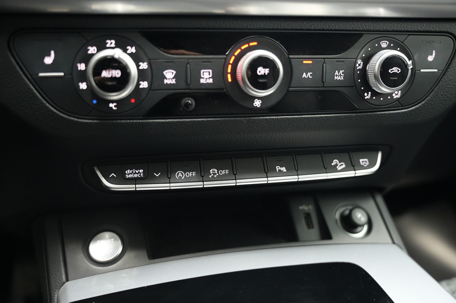 Fahrzeugabbildung Audi Q5 40 TDI *S-Line*Virtual*Rückfahrkamera*Navi