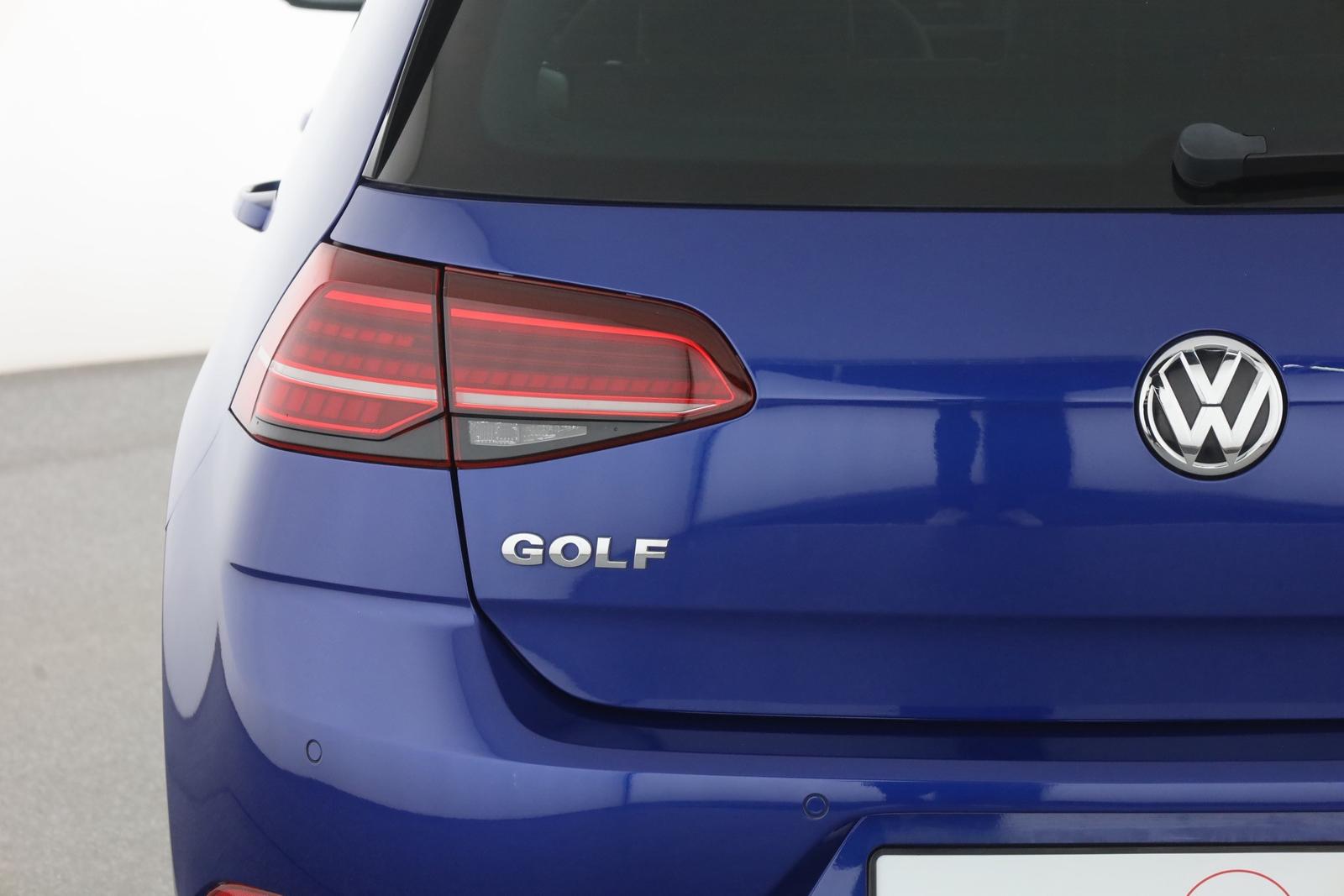 Volkswagen Golf VII 1.4 TSI R-Line LED ACC Kamera PDC Navi