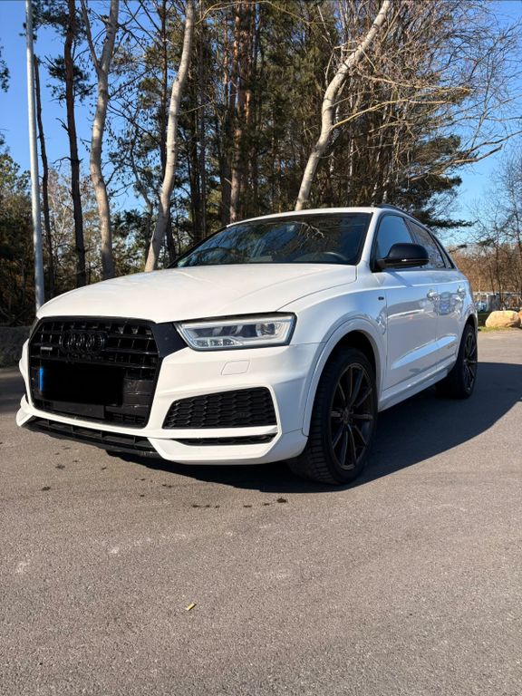 Image of Audi Q3