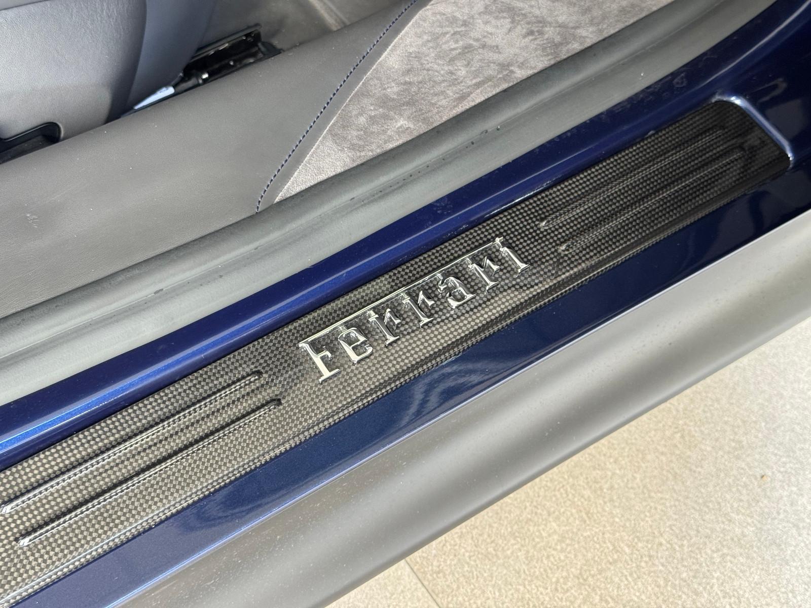 Ferrari SF90 Stradale Two-Tone Lift JBL CarPlay Approved