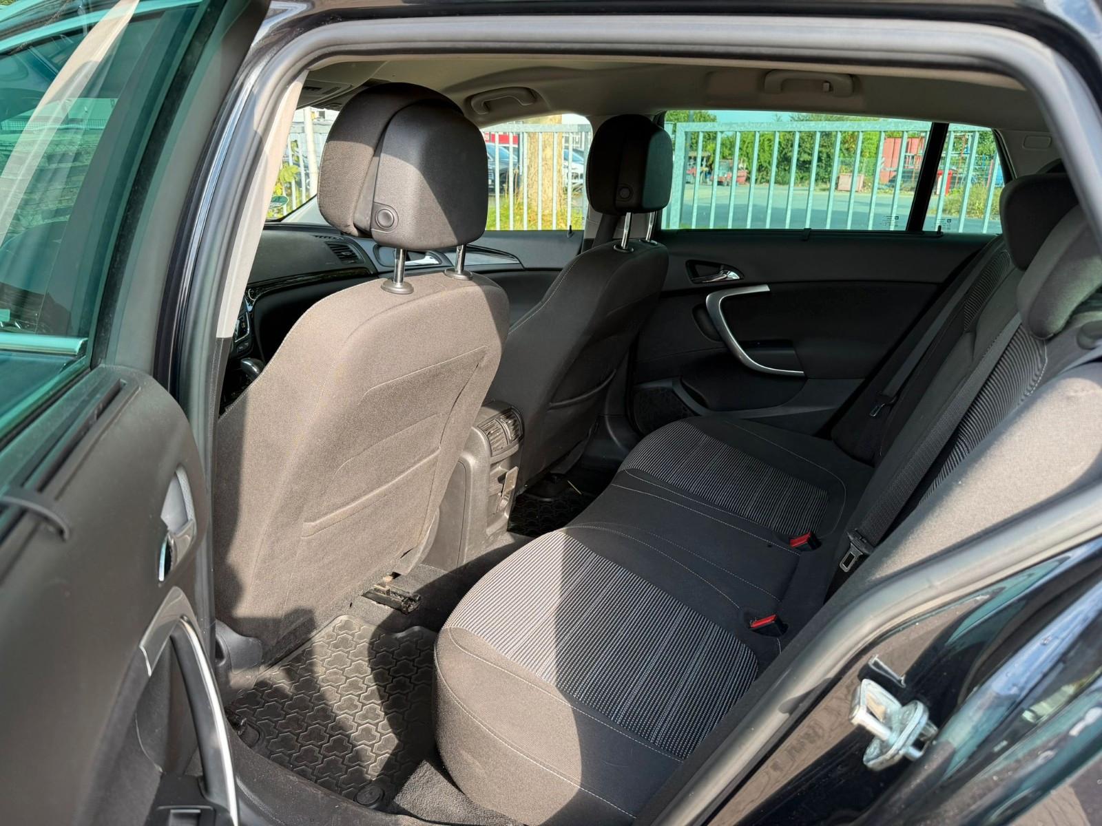 Opel Insignia Sports T. 2.0 CDTI AHK KAM SHZ NAV BOSE