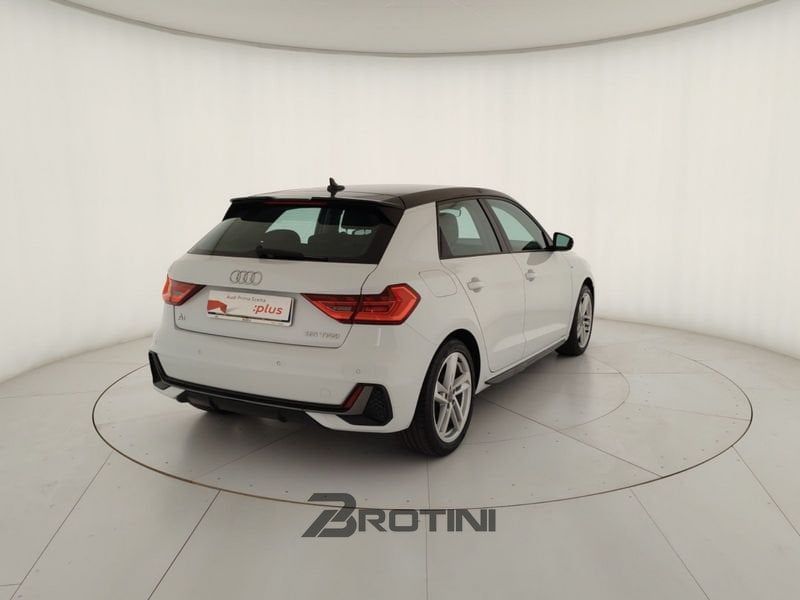Audi A1 Sportback 25 TFSI S line edition imagem 3
