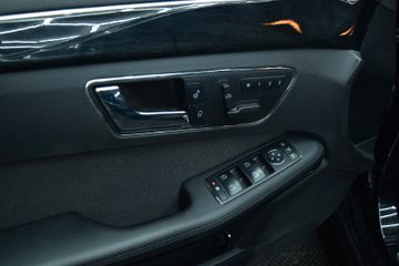 Mercedes E 350 - 6