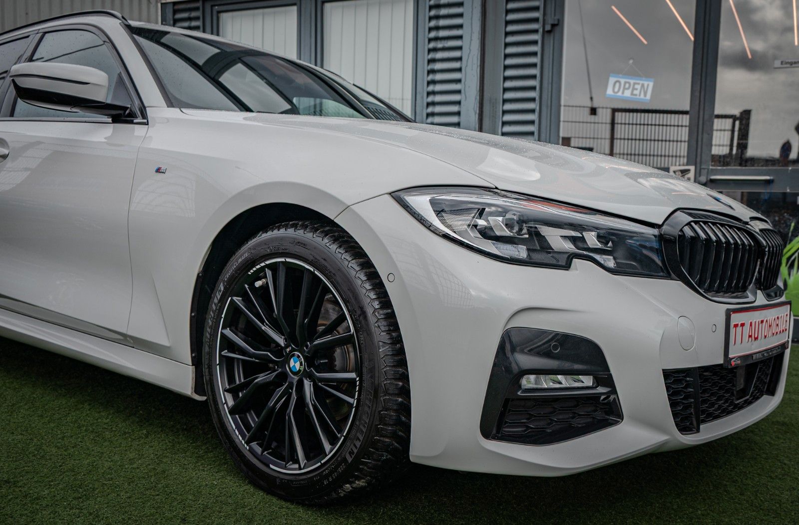 BMW 318i Touring M-Sport SERVICE-GARANTIE|SPUR|ACC foto 9