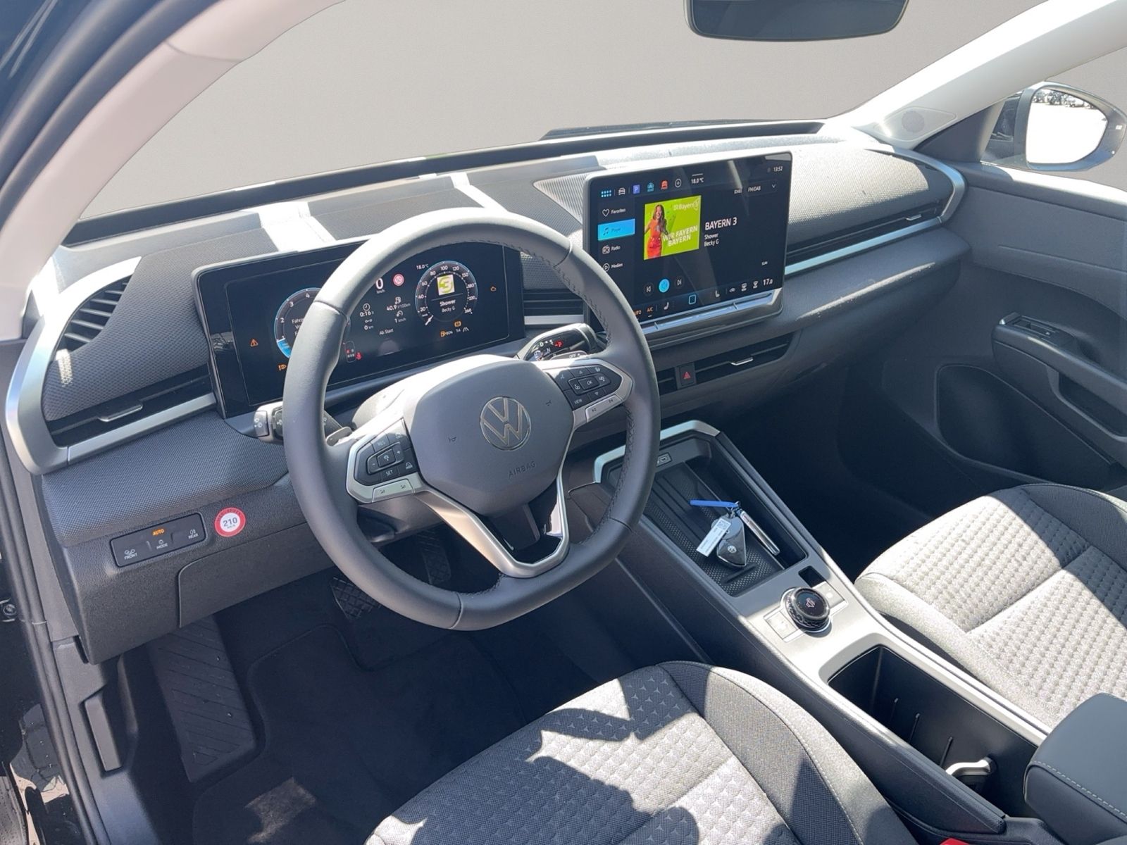 T-Roc Life 1.5 eTSI, Energy, ACC, Navi, RearView