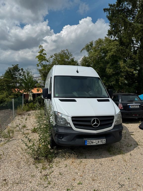 Image of Mercedes-Benz Sprinter