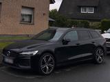 Volvo V60 T6 AWD Recharge/Volvo Scheckheft... - Volvo V60 in Bielefeld