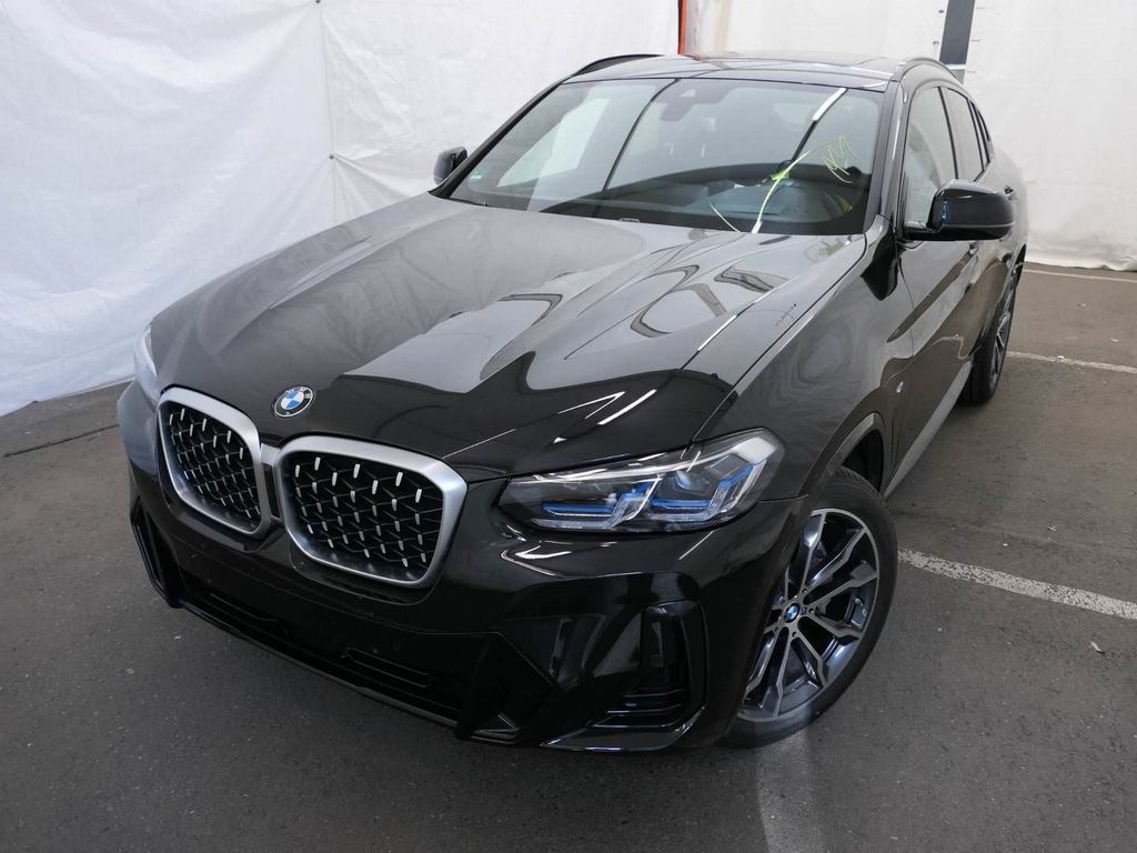Image of BMW X4