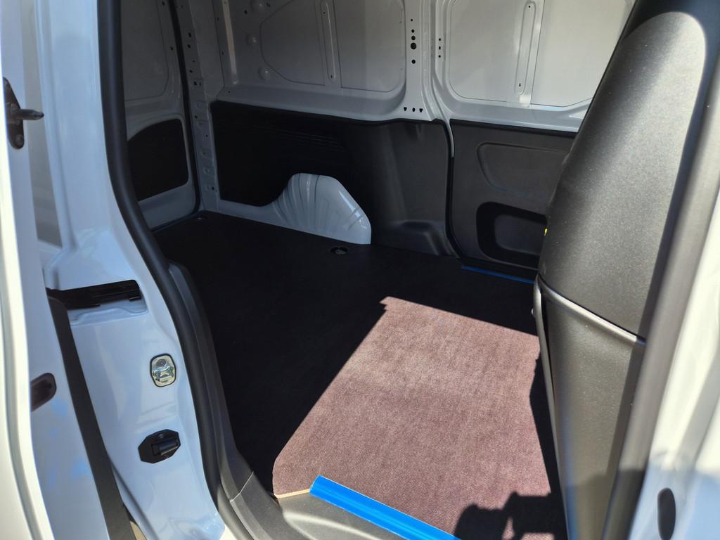 Peugeot Partner L2 Hdi 130 EAT8 Laderaumboden Comfort+Co