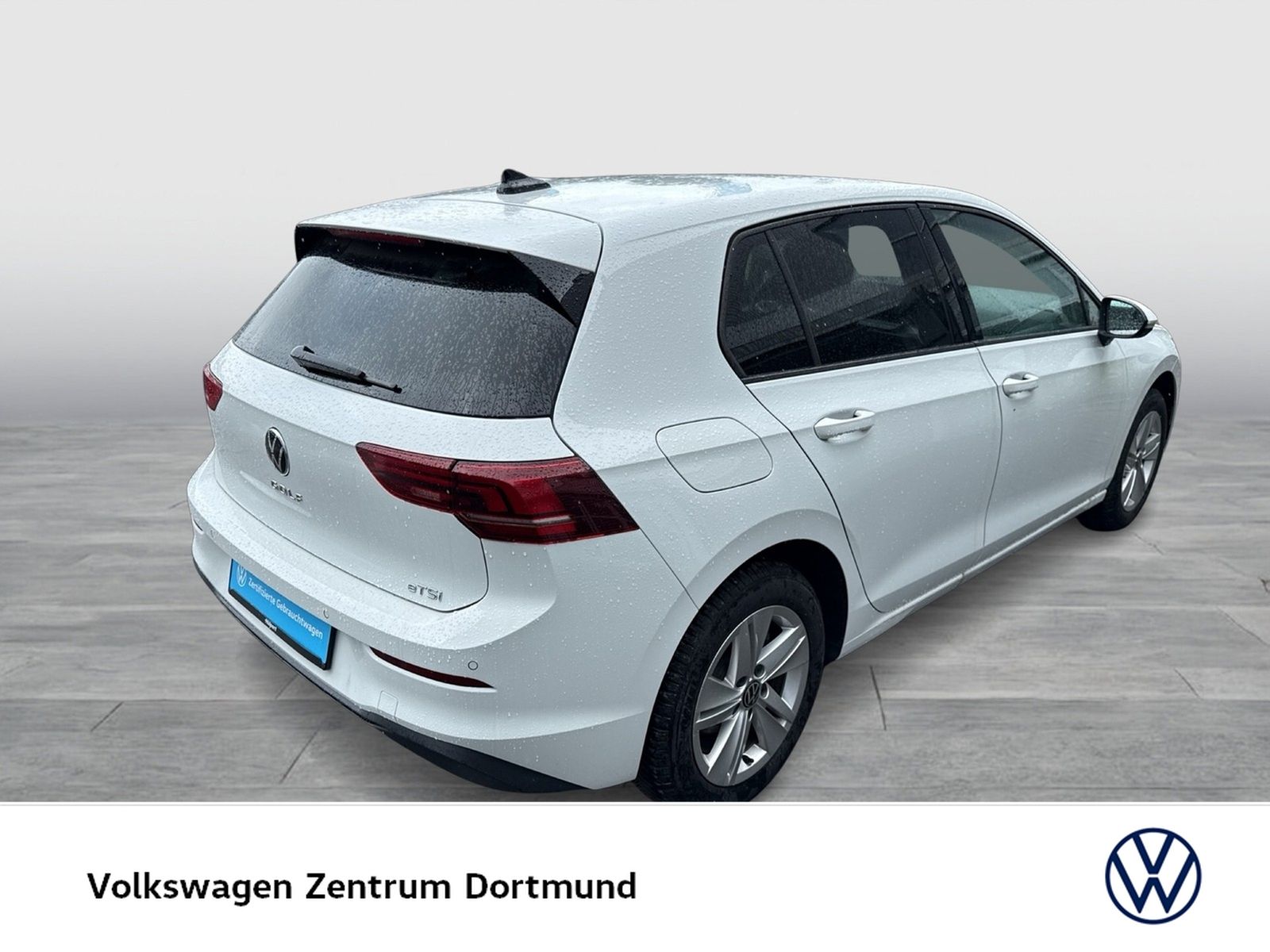 Volkswagen Golf VIII 1.5 eTSI LIFE CAM ACC CARPLAY SITZHEIZ foto 6